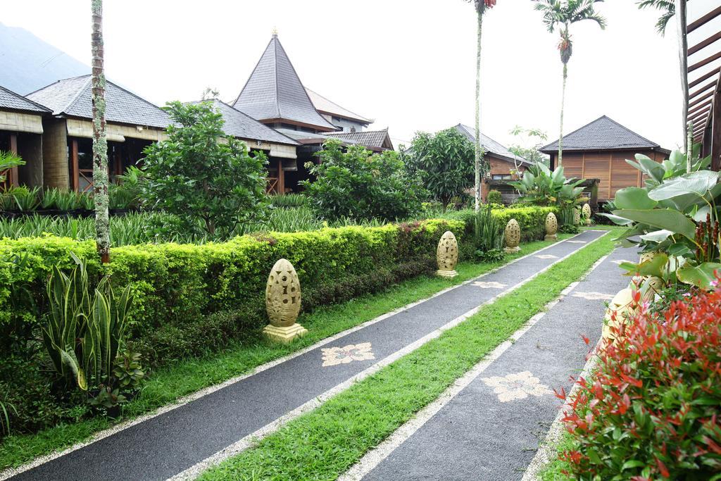 Puri Karang Besakih Hotel Menanga Exterior foto
